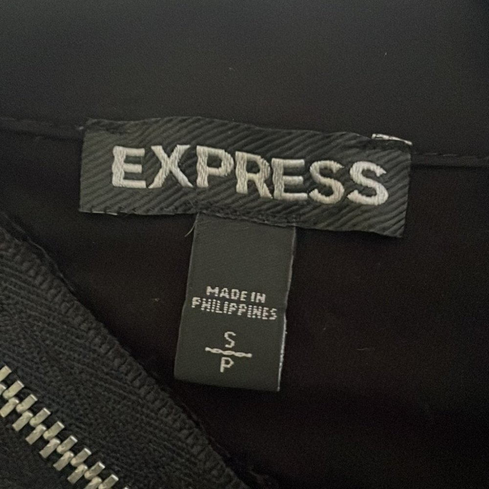 Express Lace Razorback Tank Top - Picture 4 of 7